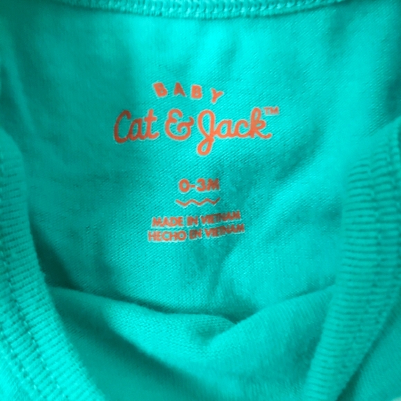 Cat & Jack onesie - 0-3 months - Picture 2 of 3